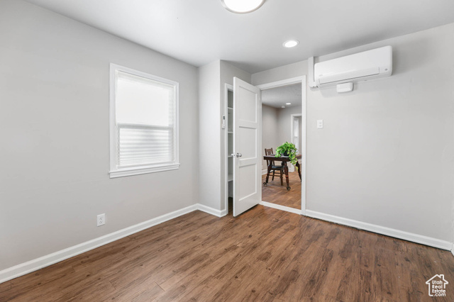 Photo 19 for MLS #2116191 at 264 E Southgate Ave