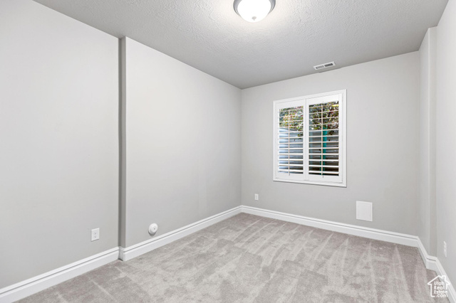Photo 18 for MLS #2116194 at 3158 S 2985 West