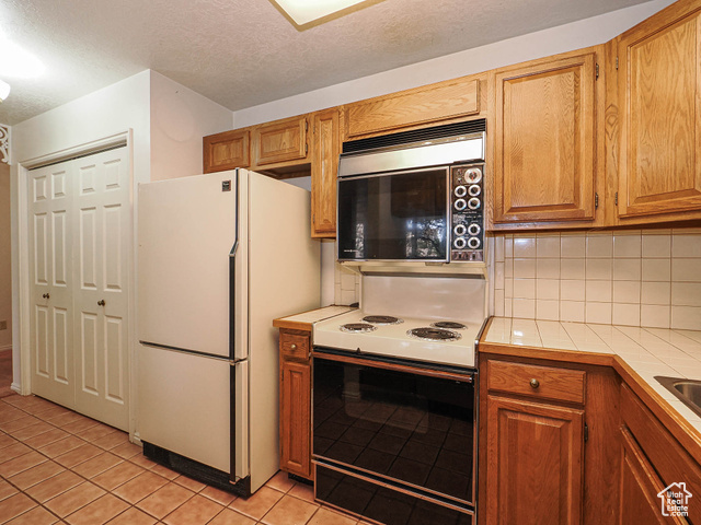 Photo 8 for MLS #2116196 at 560 E South Temple #C101