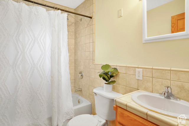 Photo 7 for MLS #2116201 at 336 E Main St