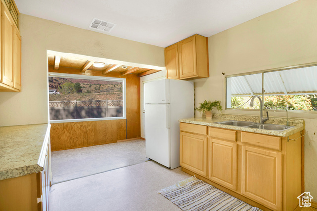 Photo 11 for MLS #2116201 at 336 E Main St