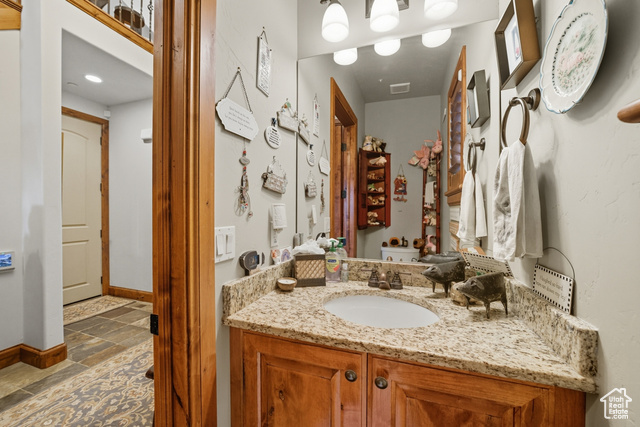 Photo 7 for MLS #2116203 at 1249 Hailstone Dr