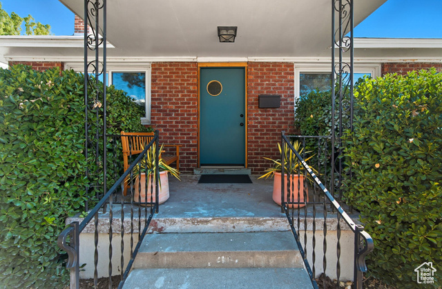 Photo 2 for MLS #2116219 at 49 W Layton Ave