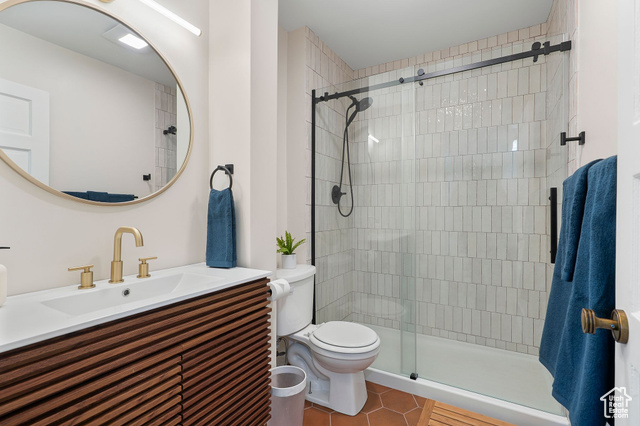 Photo 11 for MLS #2116219 at 49 W Layton Ave