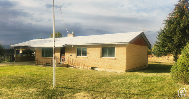Photo 4 for MLS #2116220 at 425 E 100 South