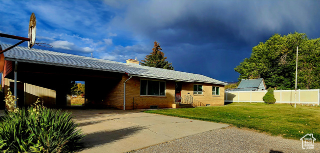 Photo 2 for MLS #2116220 at 425 E 100 South