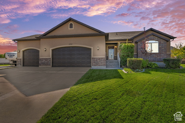 5752 S IZAPA CV, Salt Lake City UT 84118
