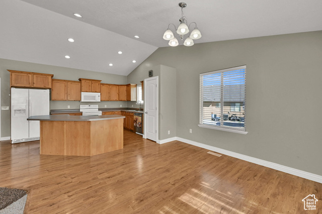 Photo 15 for MLS #2116227 at 5752 S Izapa Cv