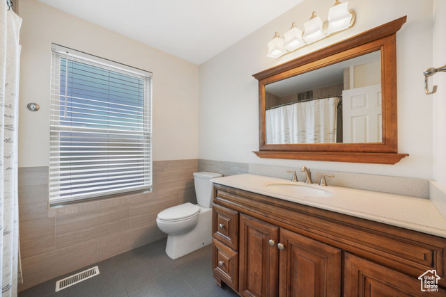 Photo 15 for MLS #2116231 at 8577 Autumn Gold Cir