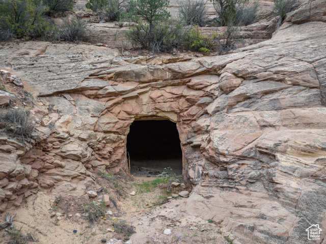 Photo 81 for MLS #2116232 at 1095 S Montezuma Canyon Rd