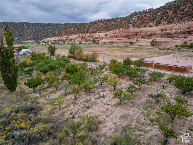 Photo 106 for MLS #2116232 at 1095 S Montezuma Canyon Rd