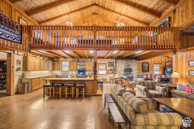 Photo 17 for MLS #2116232 at 1095 S Montezuma Canyon Rd