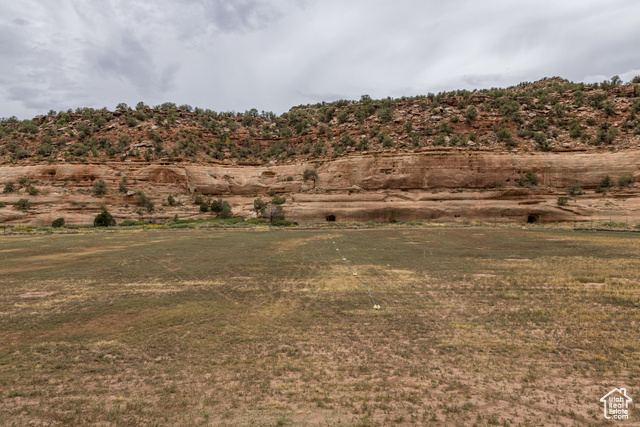 Photo 108 for MLS #2116232 at 1095 S Montezuma Canyon Rd