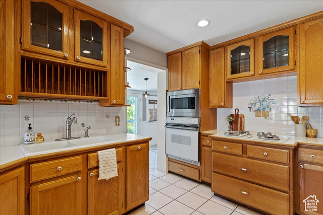 Photo 7 for MLS #2116235 at 1379 W Dupont Ave