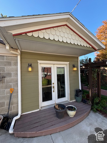 Photo 33 for MLS #2116235 at 1379 W Dupont Ave