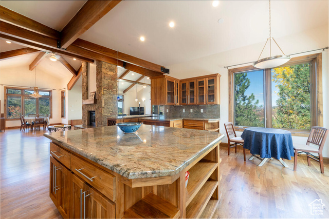 Photo 7 for MLS #2116236 at 7216 Ridge Way