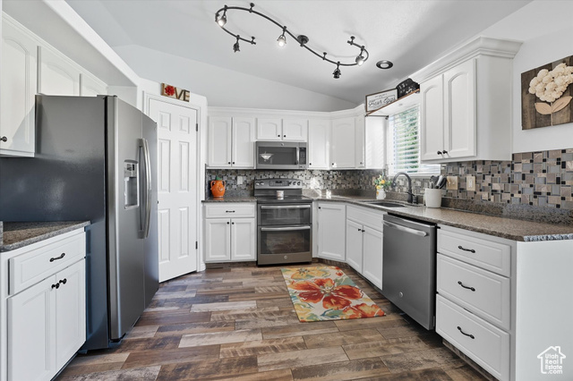 Photo 10 for MLS #2116239 at 3171 W 4725 South