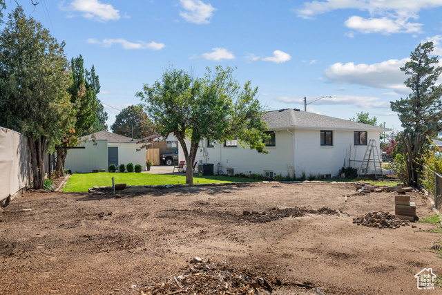 Photo 29 for MLS #2116248 at 400 N 75 West