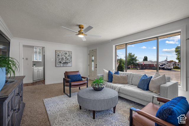 Photo 5 for MLS #2116248 at 400 N 75 West