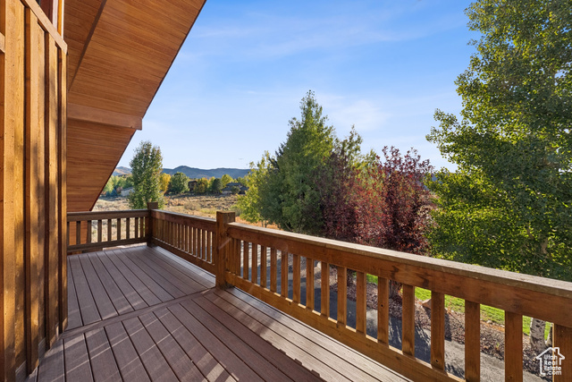 Photo 14 for MLS #2116251 at 6120 Snow View Dr
