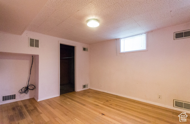 Photo 8 for MLS #2116258 at 915 E Galena Dr