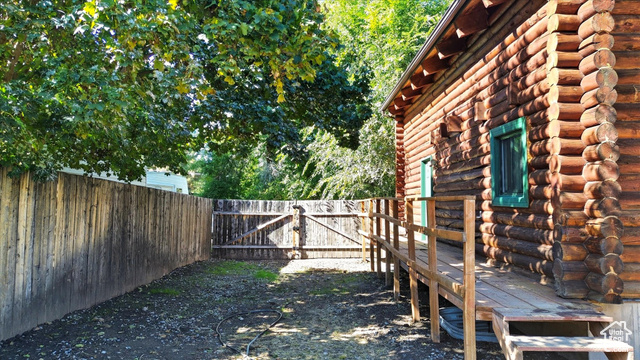 Photo 35 for MLS #2116259 at 371 S 100 East