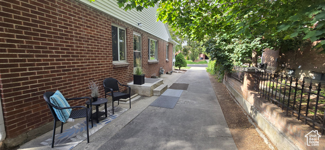 Photo 37 for MLS #2116261 at 1838 E Hillcrest Ave