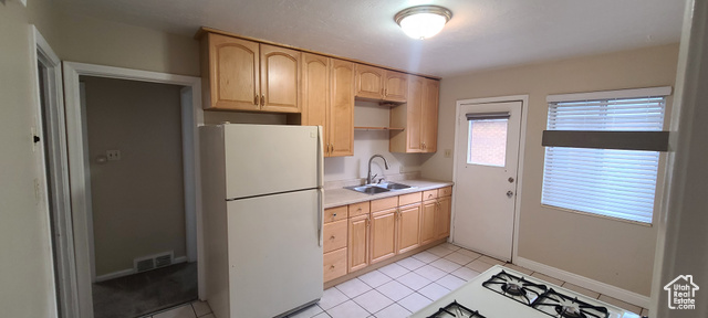 Photo 23 for MLS #2116261 at 1838 E Hillcrest Ave