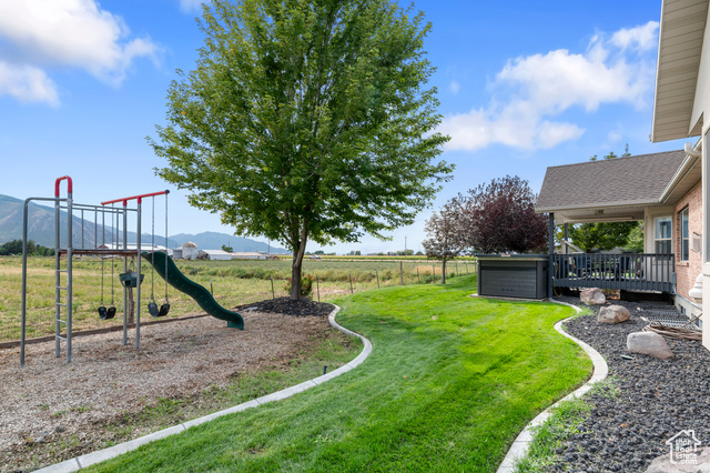 Photo 5 for MLS #2116263 at 1501 W Elk Cir