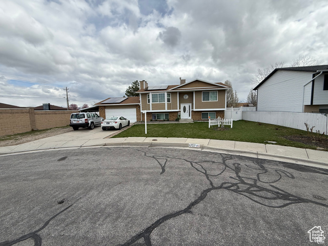 Photo 3 for MLS #2116265 at 4717 S Spicewood Cir