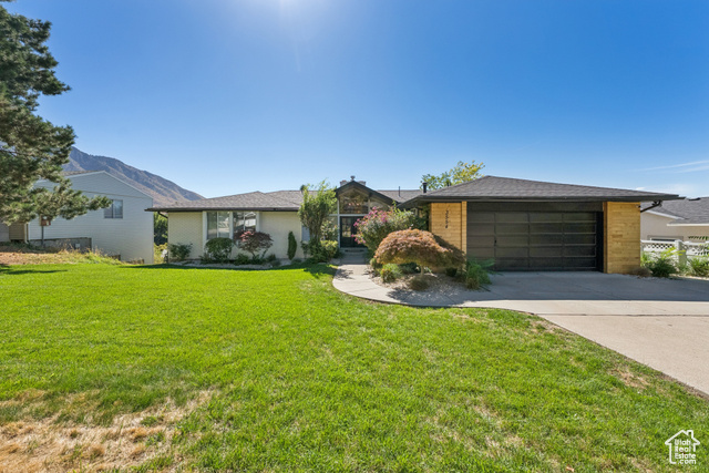 Photo 50 for MLS #2116266 at 3554 E Suniland Cir