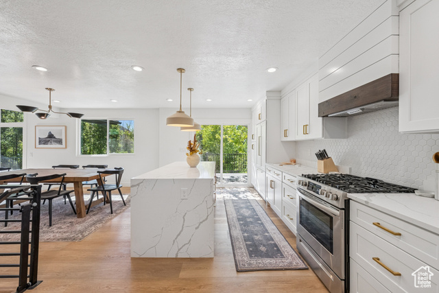 Photo 15 for MLS #2116266 at 3554 E Suniland Cir