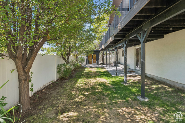 Photo 46 for MLS #2116266 at 3554 E Suniland Cir