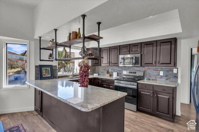 Photo 6 for MLS #2116267 at 2150 S Balboa Way #9