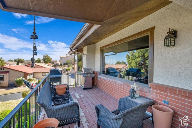 Photo 20 for MLS #2116267 at 2150 S Balboa Way #9