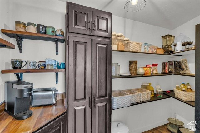 Photo 12 for MLS #2116267 at 2150 S Balboa Way #9