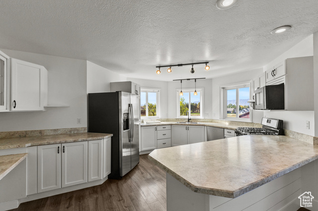 Photo 7 for MLS #2116268 at 2951 N 1200 East