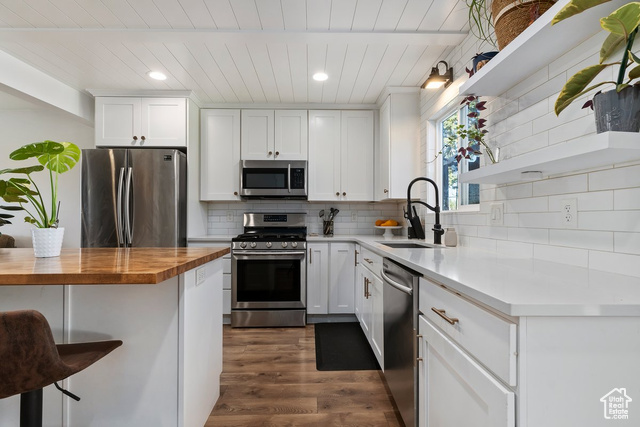 Photo 7 for MLS #2116270 at 4410 W 5700 South