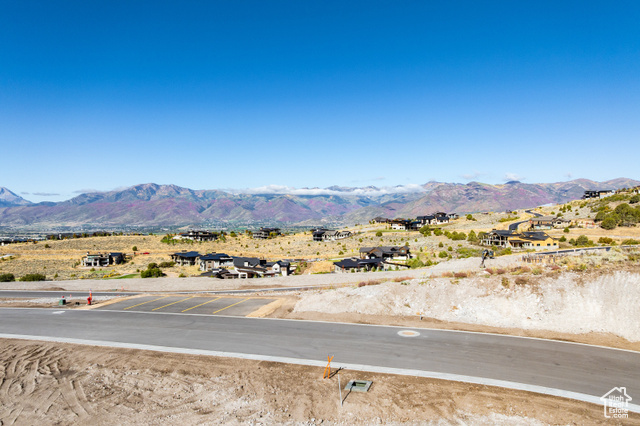 Photo 16 for MLS #2116273 at 2756 E Granite Peak Dr #683