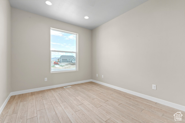 Photo 11 for MLS #2116275 at 1282 E Clipper Peaks