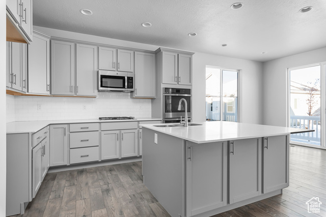 Photo 13 for MLS #2116280 at 6606 N Furner Rdg