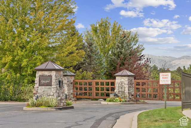 Photo 74 for MLS #2116282 at 3093 E Scenic Valley Ln