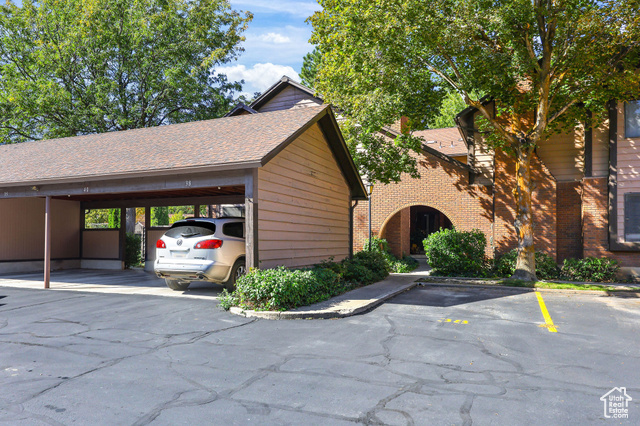 Photo 2 for MLS #2116284 at 1120 E Canyon Rd #38