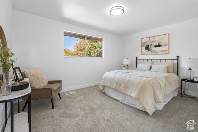 Photo 9 for MLS #2116286 at 3660 W Ashland Cir