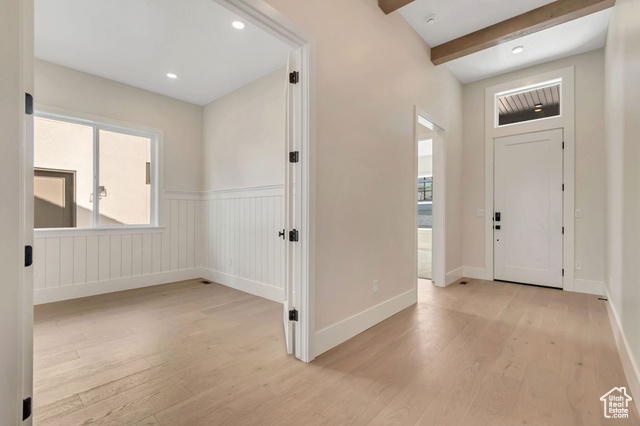 Photo 10 for MLS #2116293 at 283 E Concord Farm Ln #2