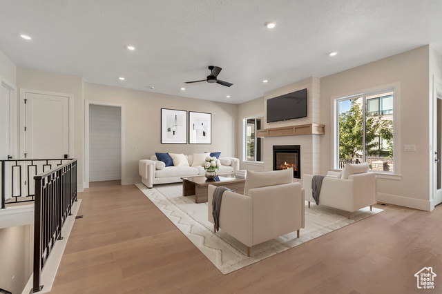 Photo 3 for MLS #2116293 at 283 E Concord Farm Ln #2