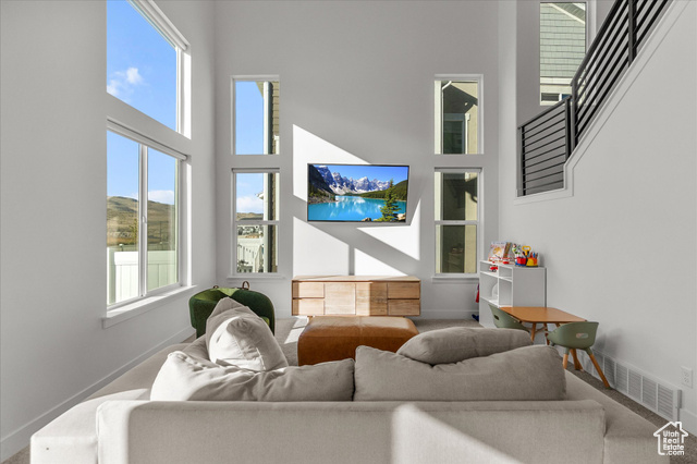 Photo 13 for MLS #2116295 at 999 N Ledger Dr