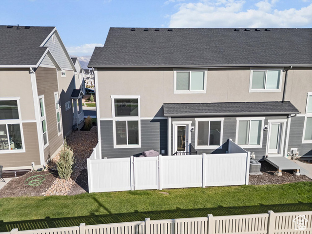 Photo 31 for MLS #2116295 at 999 N Ledger Dr