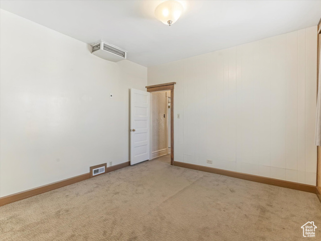 Photo 19 for MLS #2116299 at 4320 S Commerce Dr