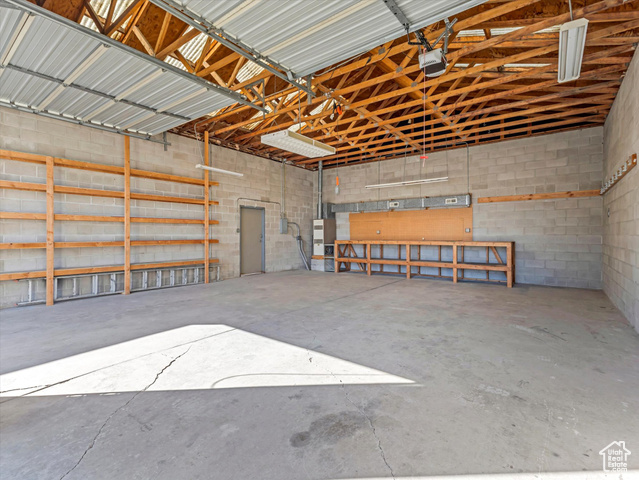 Photo 22 for MLS #2116299 at 4320 S Commerce Dr
